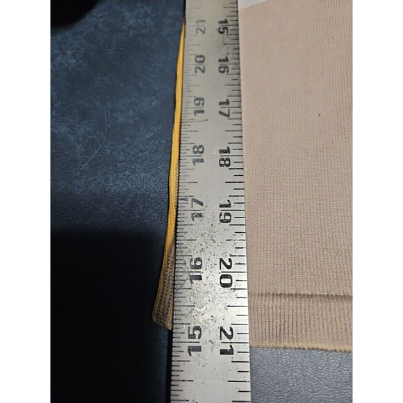 Nike Women Sculpt Icon Clash Seamless Tights CJ4135 Yellow 110 Size M - Picture 6 of 6